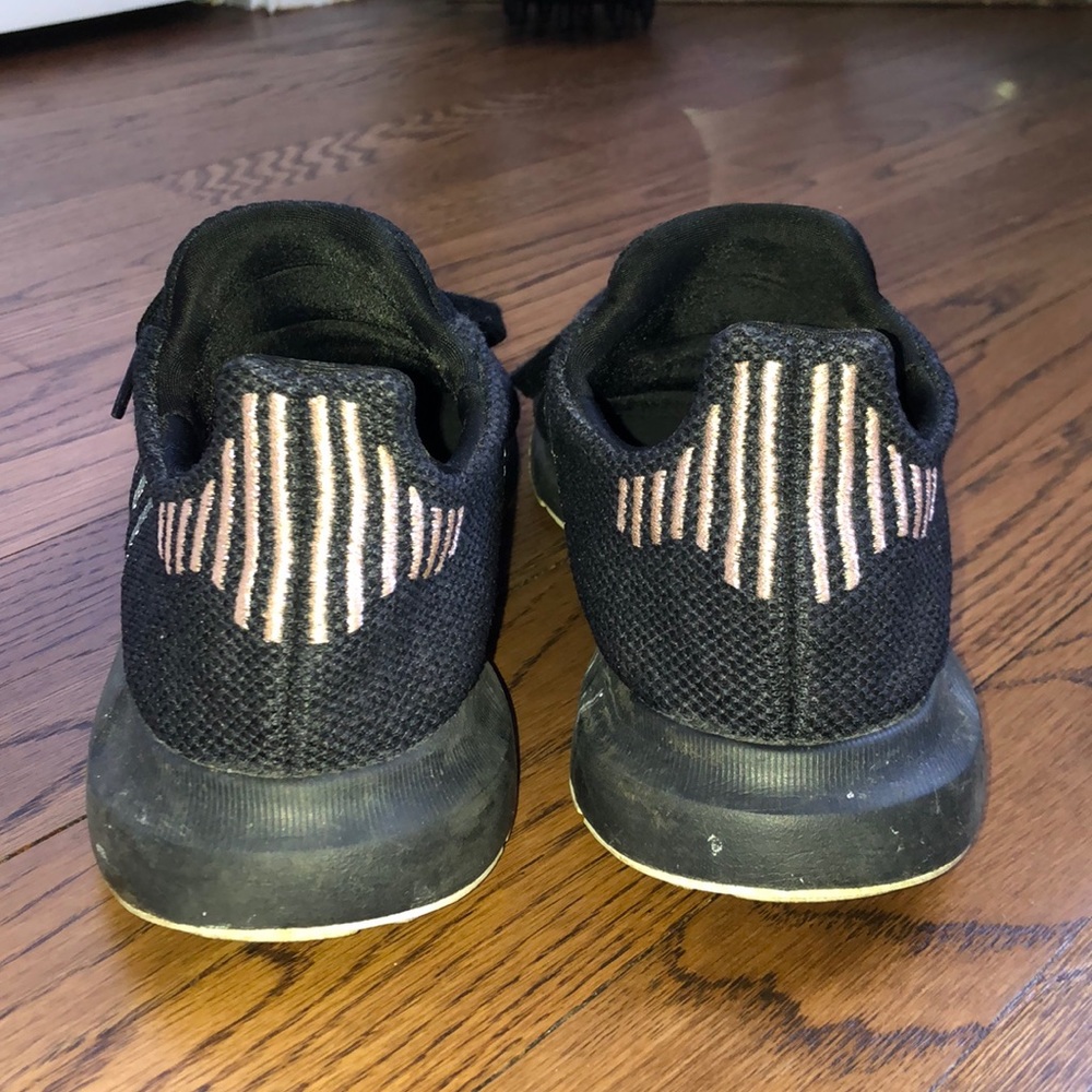 Adidas Sneakers - Picture 2 of 5